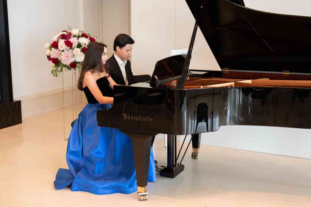 RBG Reichel Business Group GmbH - SWISS ALPS CLASSICS Fotos