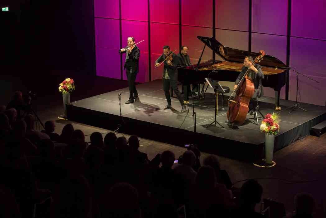 RBG Reichel Business Group GmbH - SWISS ALPS CLASSICS Fotos