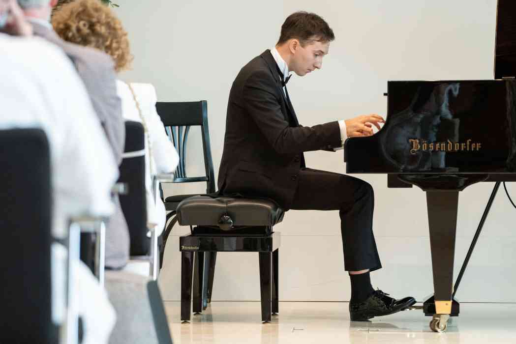 RBG Reichel Business Group GmbH - SWISS ALPS CLASSICS Fotos